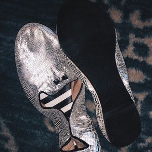 Henri Bendel Silver Flats